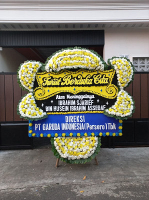 Papan Bunga Duka di Selomartani